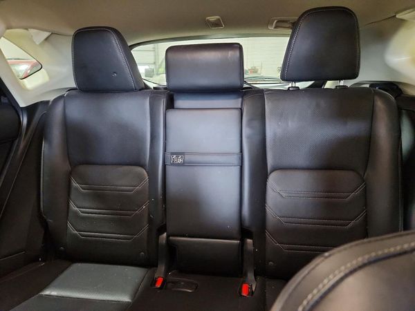 2015 LEXUS NX 200t Luxury