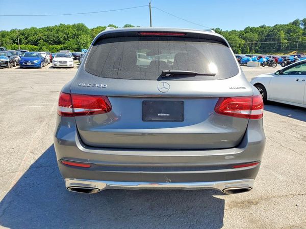 2018 MERCEDES-BENZ GLC GLC 300-4M