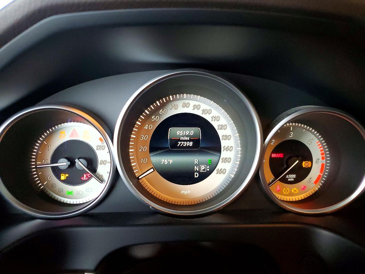 2016 MERCEDES-BENZ E E250
