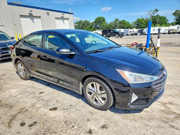 2019 HYUNDAI ELANTRA