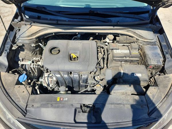 2019 HYUNDAI ELANTRA