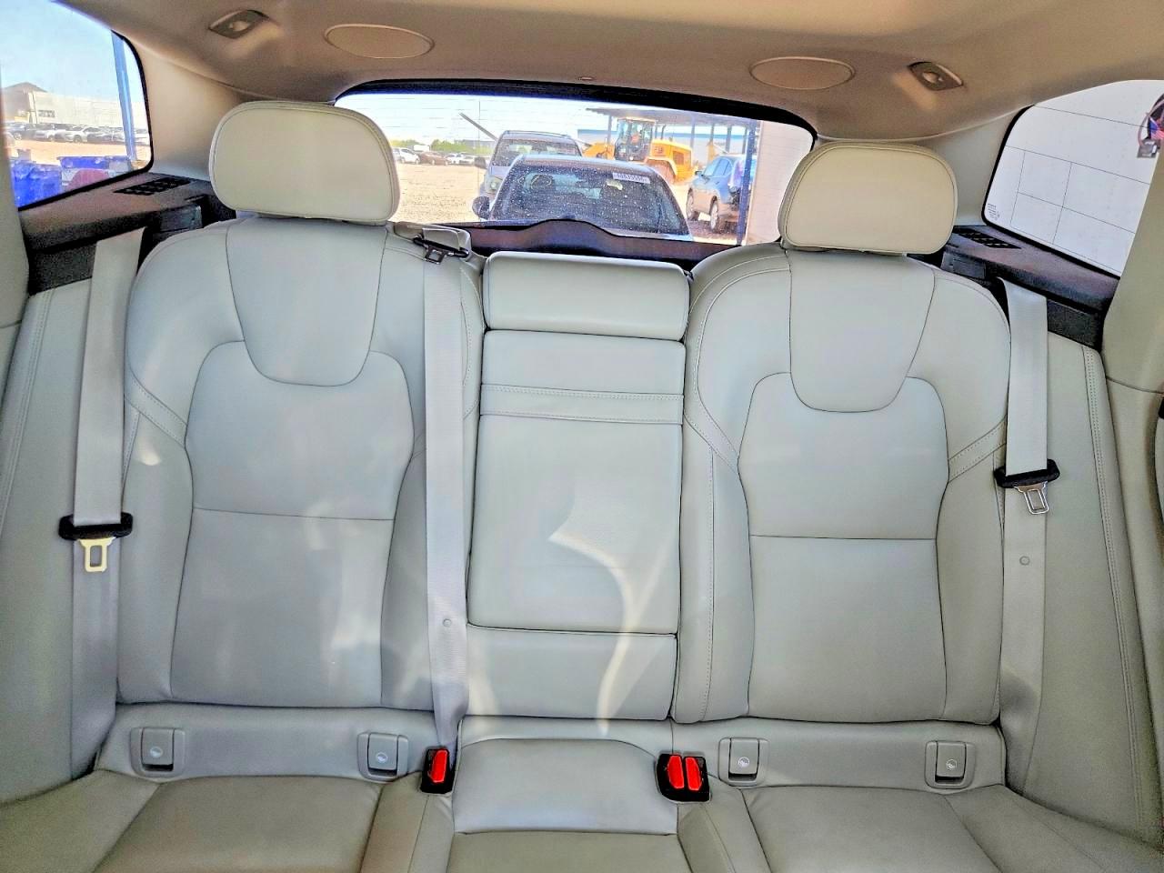 2021 VOLVO XC60 Inscription