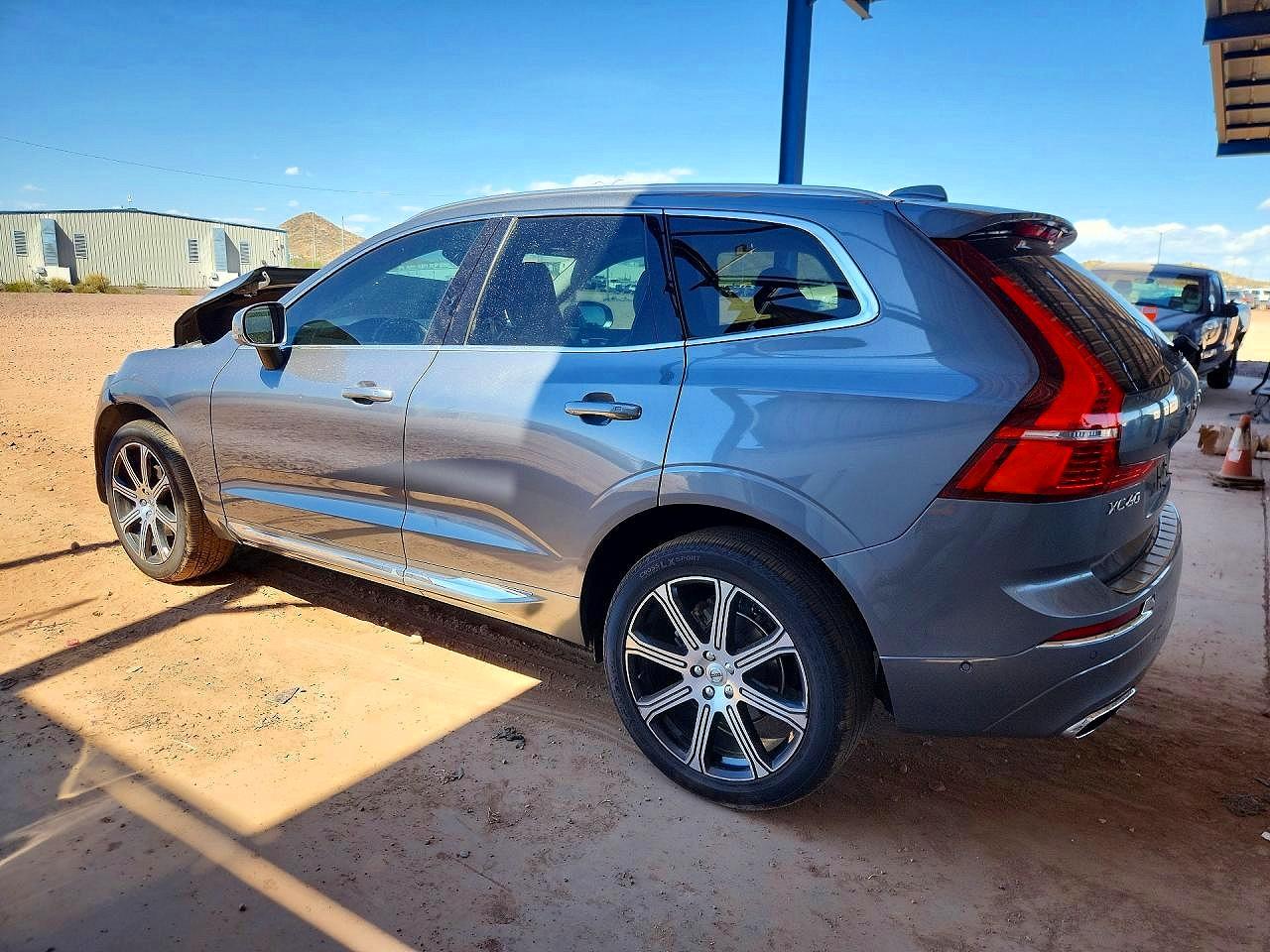 2021 VOLVO XC60 Inscription