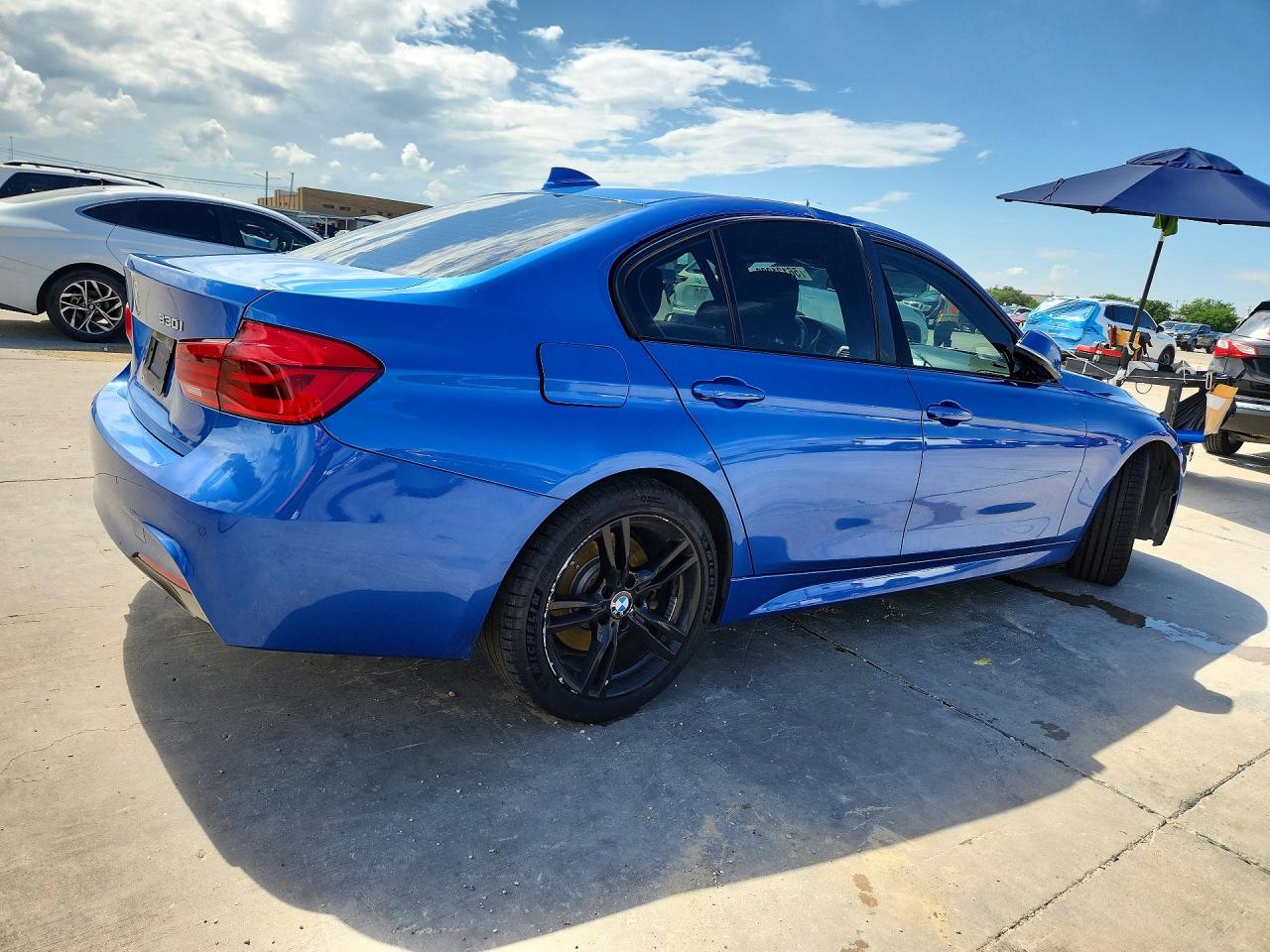 2017 BMW 330
