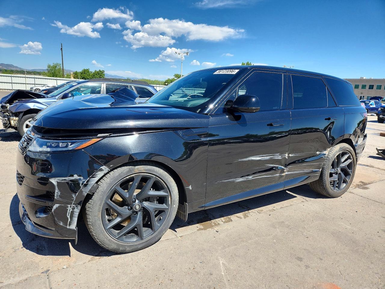 2025 LAND ROVER RANGE ROVER SPORT P530 Dynamic SE
