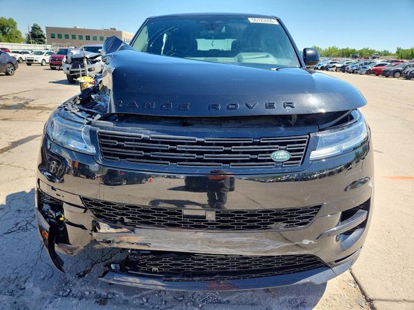 2025 LAND ROVER RANGE ROVER SPORT P530 Dynamic SE