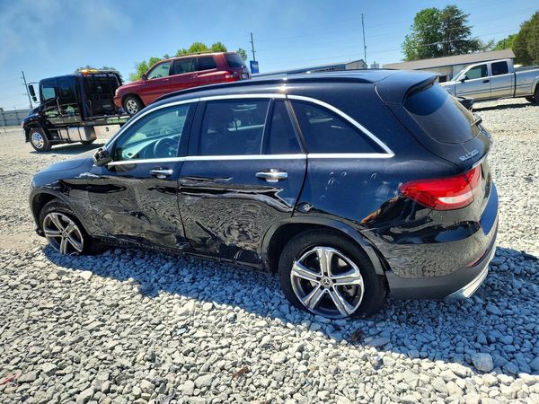 2019 MERCEDES-BENZ GLC GLC300
