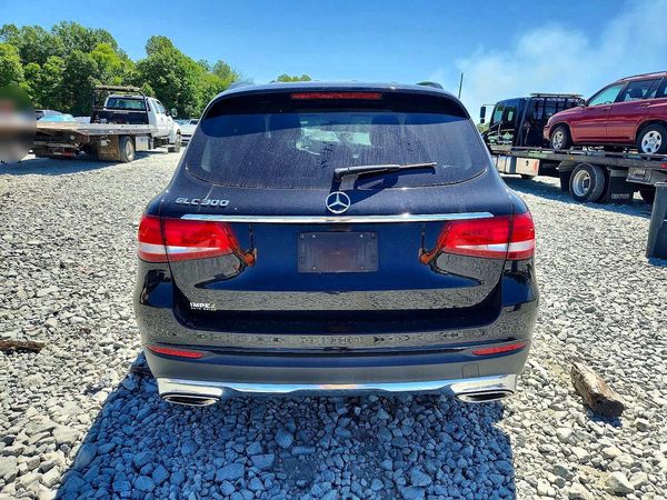 2019 MERCEDES-BENZ GLC GLC300