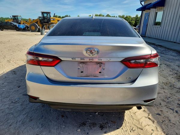 2022 TOYOTA CAMRY