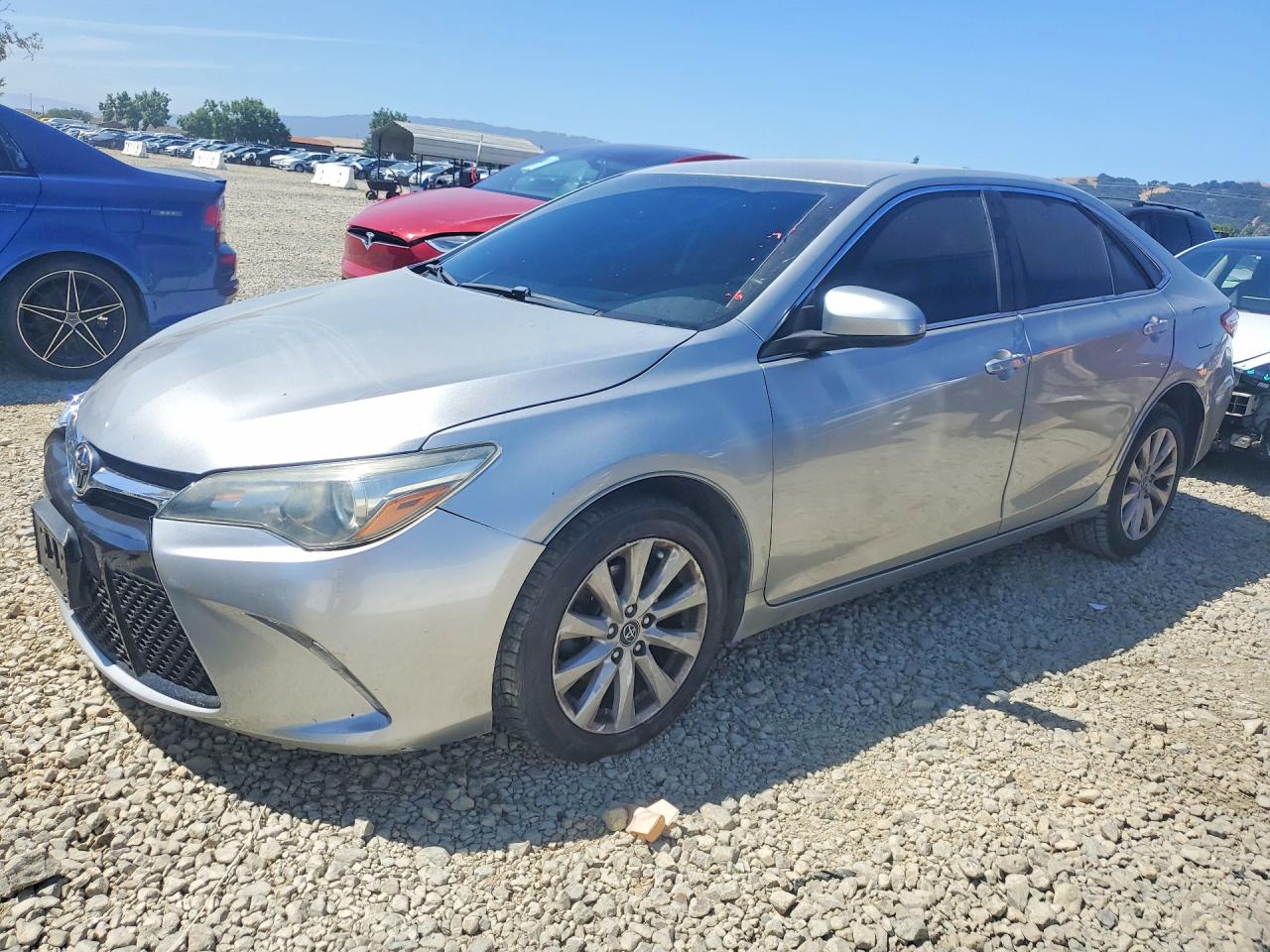 2016 TOYOTA CAMRY