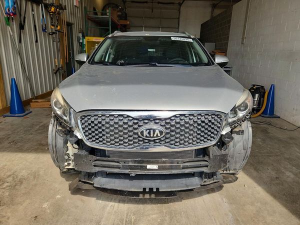 2018 KIA SORENTO L, LX