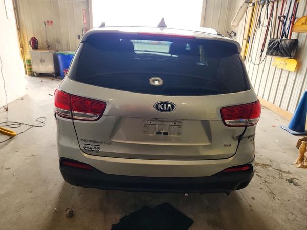 2018 KIA SORENTO L, LX