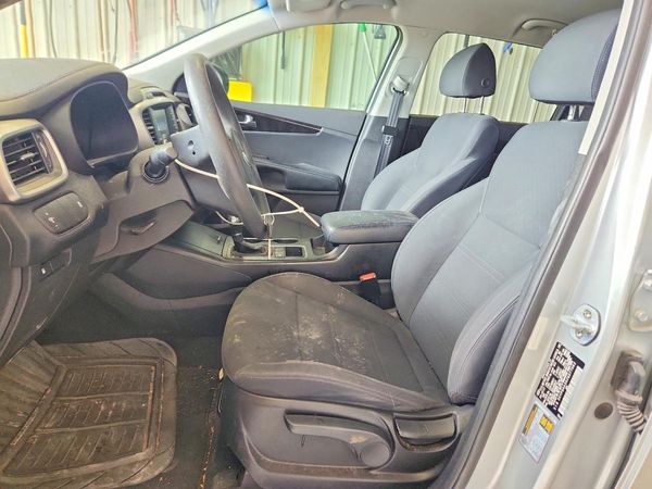 2018 KIA SORENTO L, LX