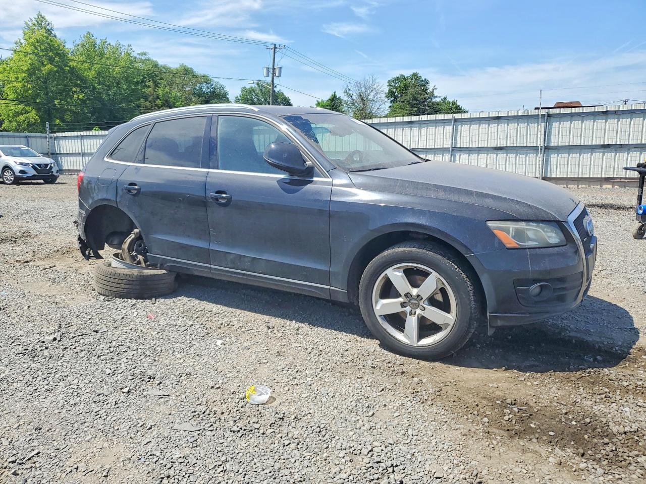 2012 AUDI Q5 Premium Plus