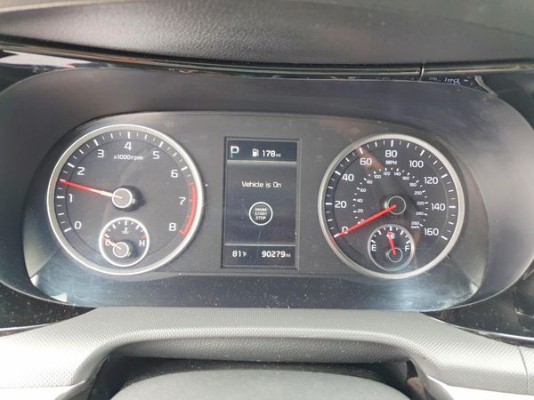 2022 KIA K5 LXS