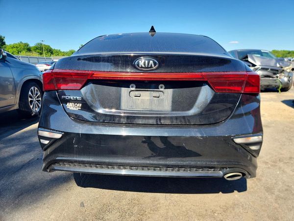 2021 KIA FORTE FE, LXS