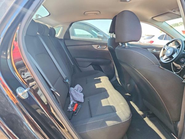 2021 KIA FORTE FE, LXS