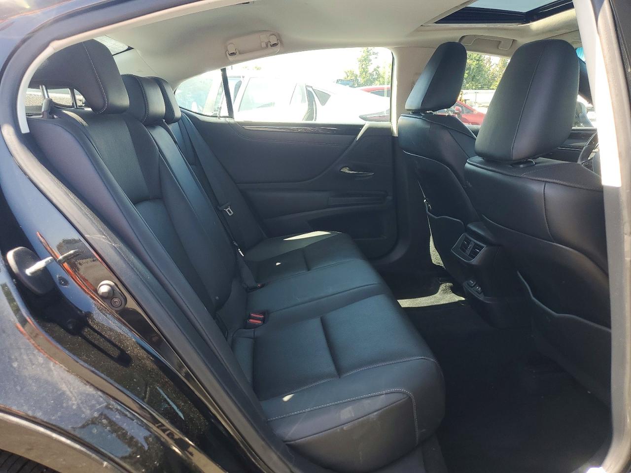 2021 LEXUS ES 250 350 Premium