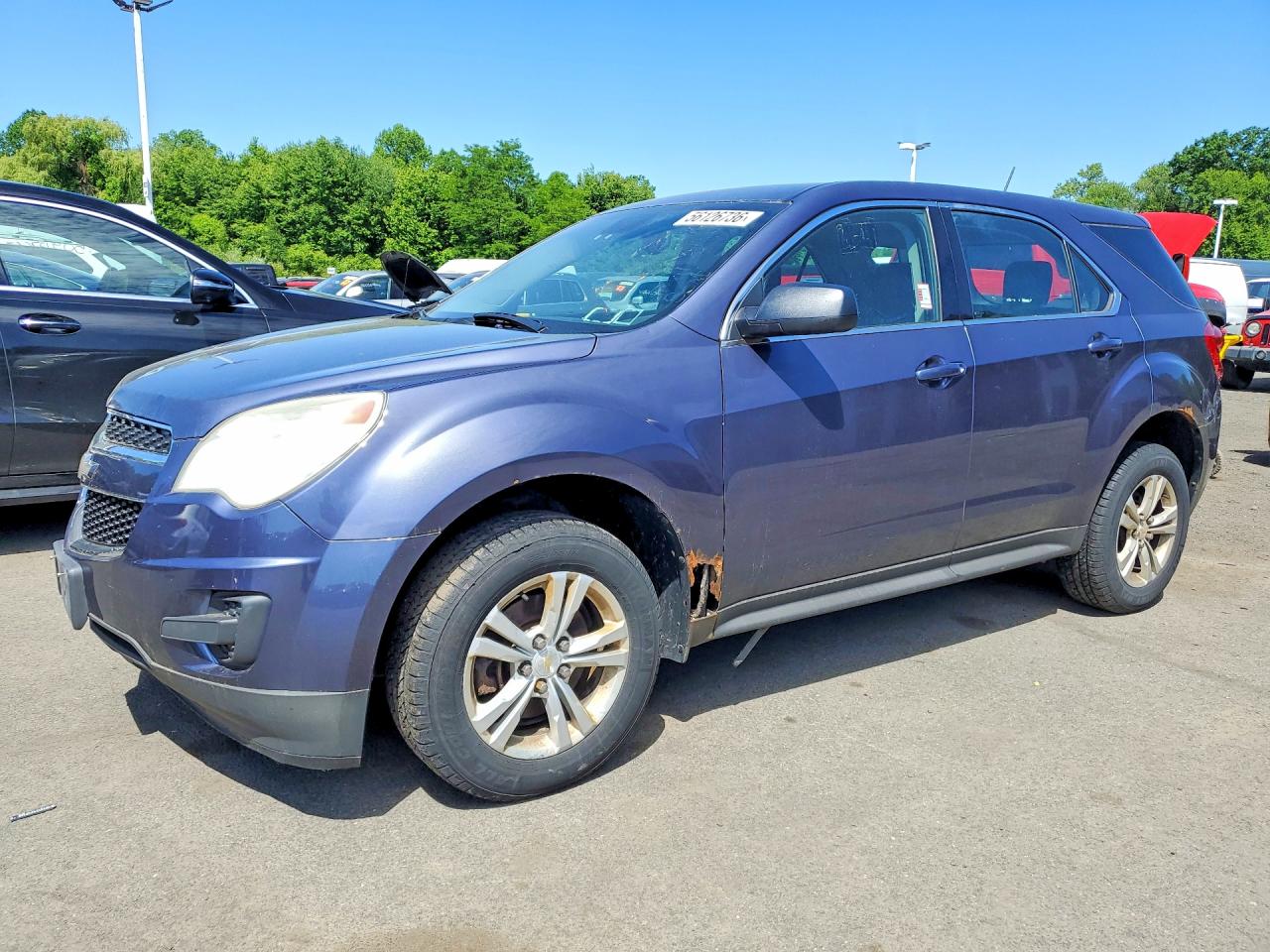 2013 CHEVROLET EQUINOX LS — Front 3/4