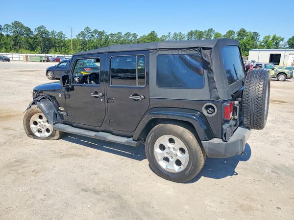 2015 JEEP WRANGLER UNLIMITED SAHARA 4X4