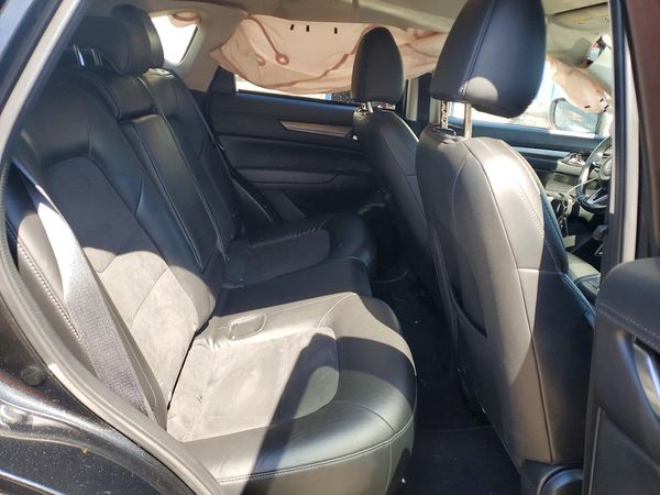 2023 MAZDA CX-5 Preferred Package