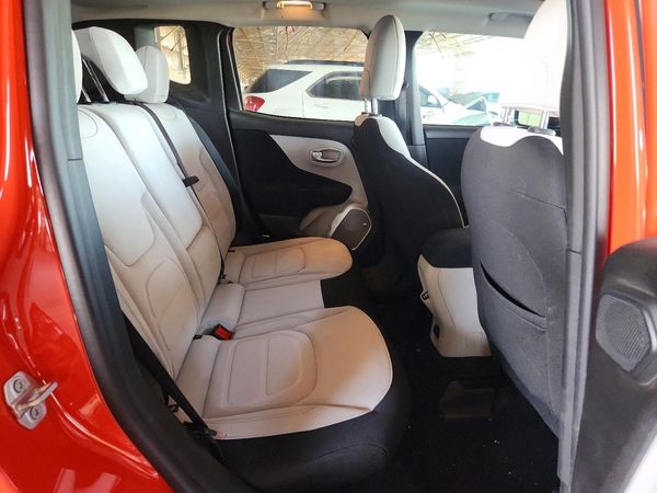 2018 JEEP RENEGADE LATITUDE 4X4