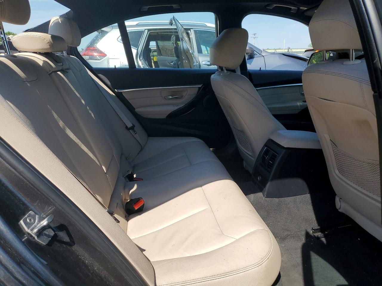 2018 BMW 330 xDrive