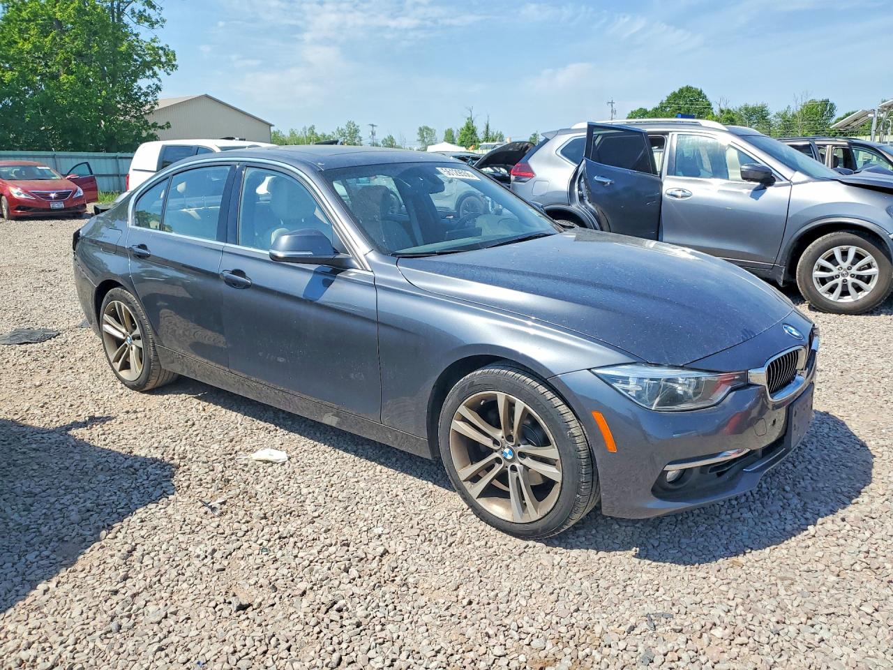 2018 BMW 330 xDrive
