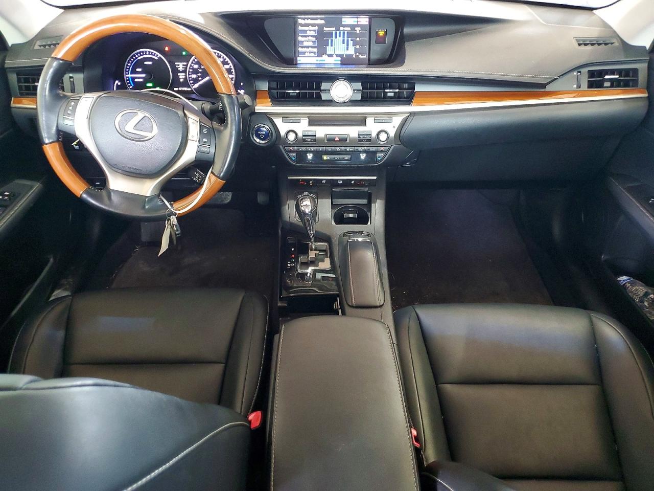2013 LEXUS ES 300h