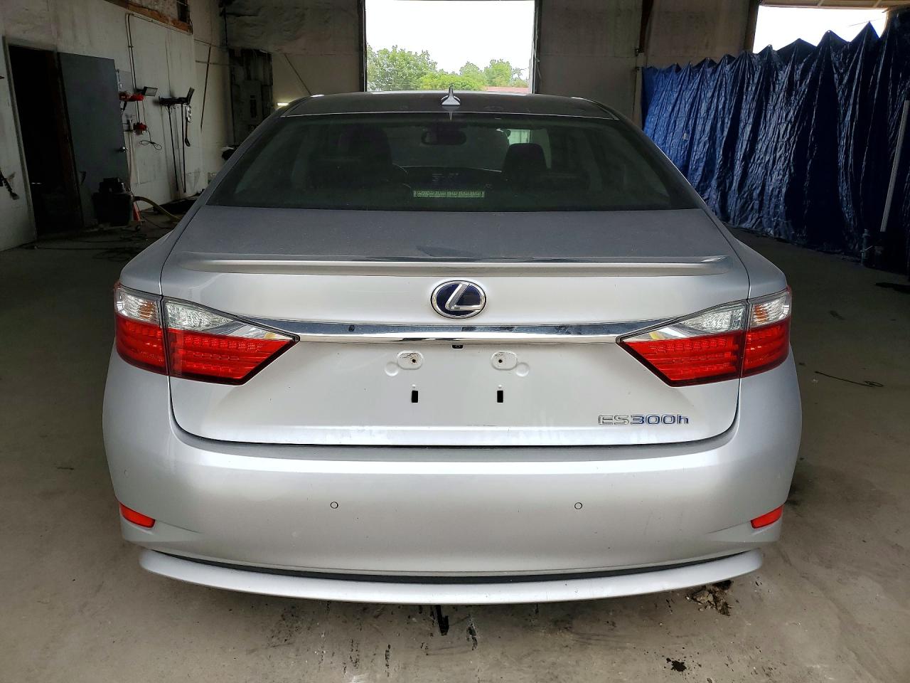 2013 LEXUS ES 300h