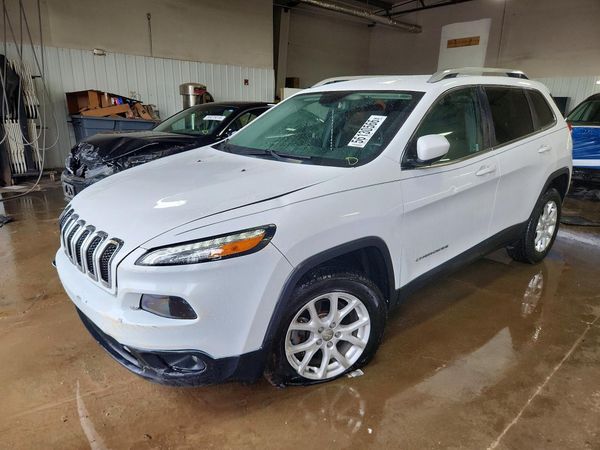 2016 JEEP CHEROKEE LATITUDE 4X4
