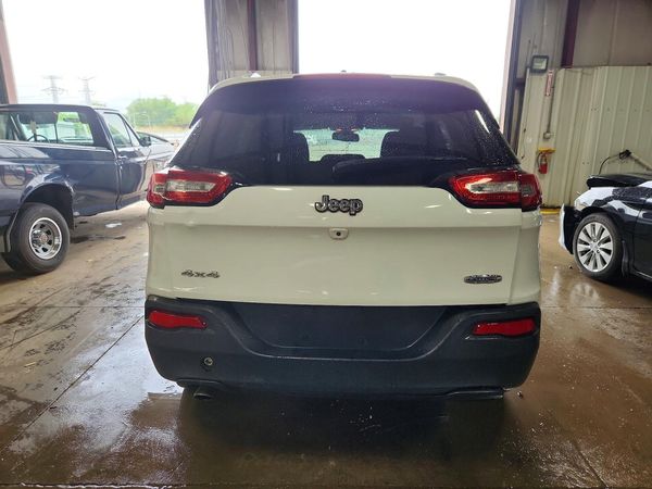 2016 JEEP CHEROKEE LATITUDE 4X4