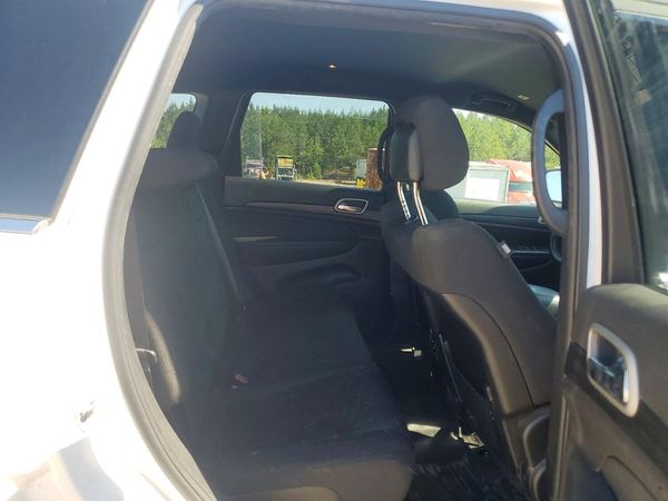 2021 JEEP GRAND CHEROKEE Laredo