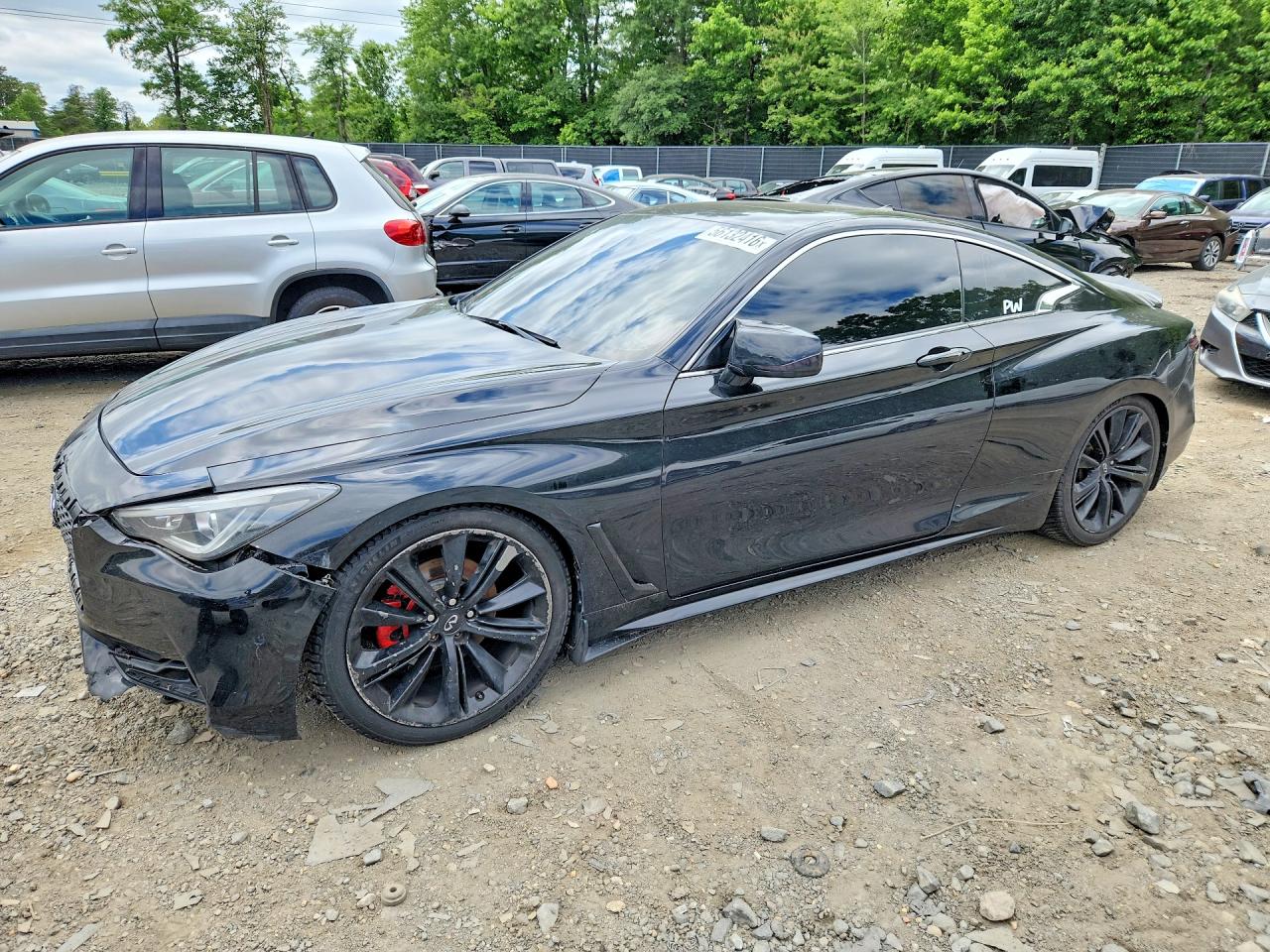 2017 INFINITI Q60