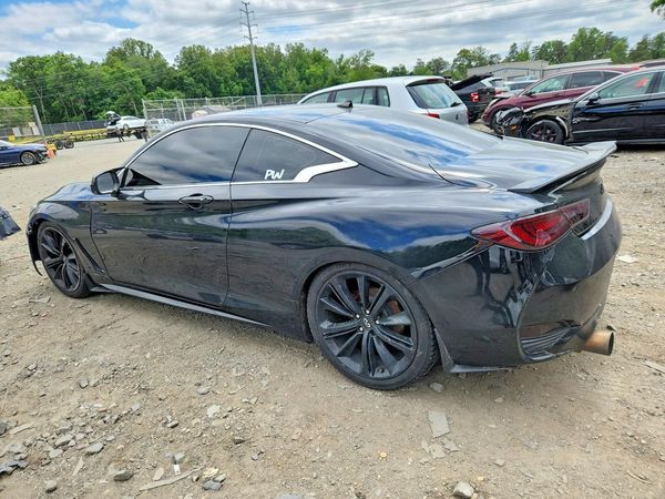 2017 INFINITI Q60