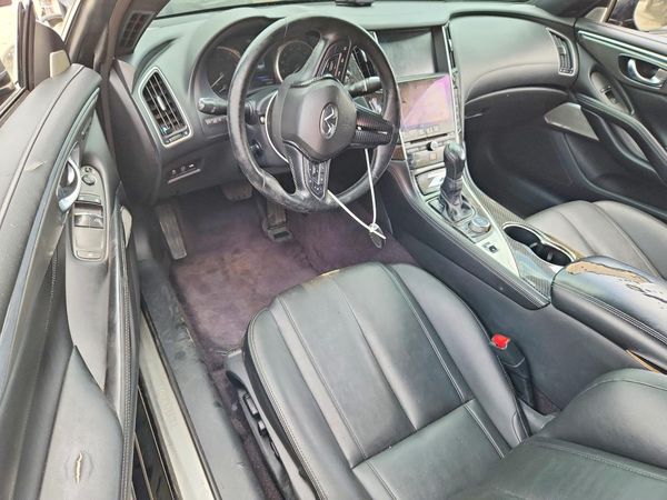 2017 INFINITI Q60