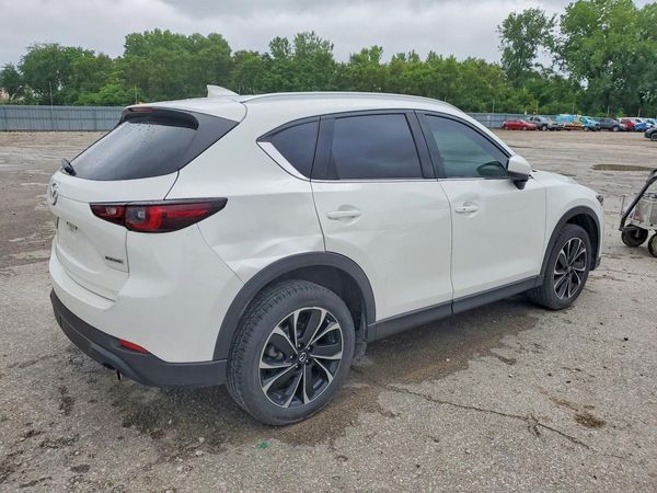 2023 MAZDA CX-5 Premium Package