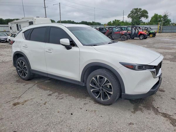 2023 MAZDA CX-5 Premium Package