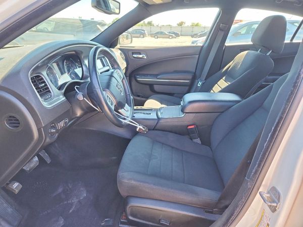 2013 DODGE CHARGER SE