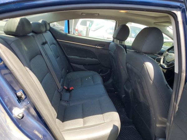 2017 HYUNDAI ELANTRA
