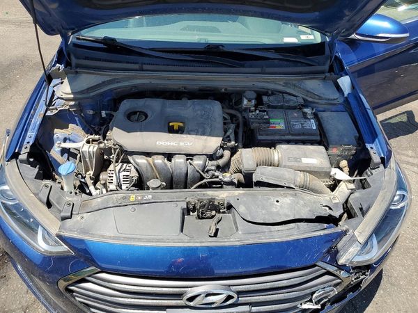 2017 HYUNDAI ELANTRA