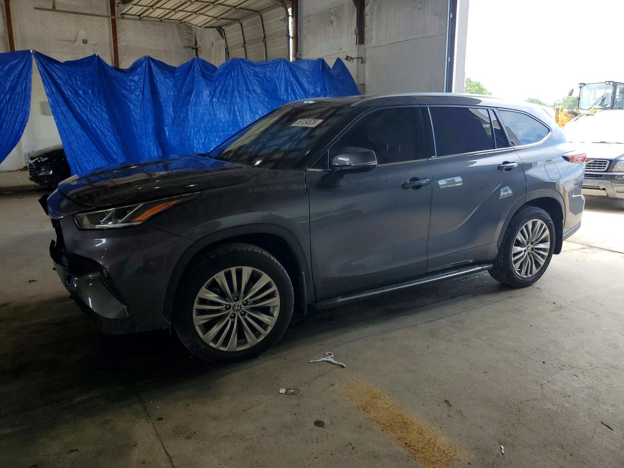 2024 TOYOTA HIGHLANDER