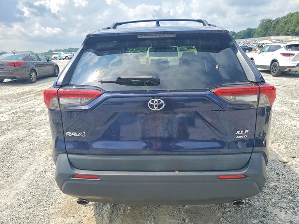 2019 TOYOTA RAV4 XLE / XLE Premium 4WD