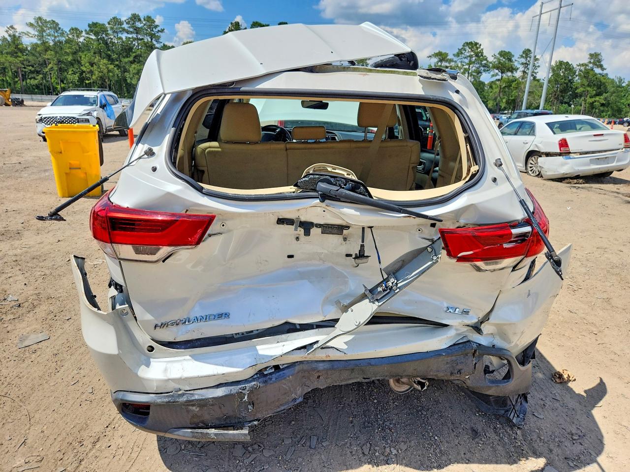 2019 TOYOTA HIGHLANDER SE/XLE
