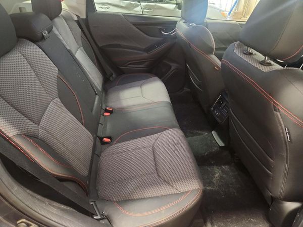 2022 SUBARU FORESTER