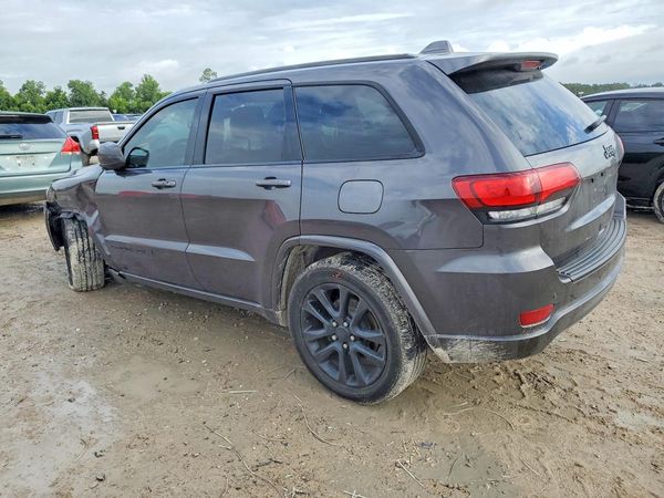 2020 JEEP GRAND CHEROKEE Laredo