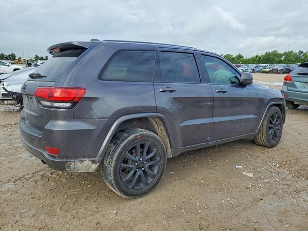 2020 JEEP GRAND CHEROKEE Laredo