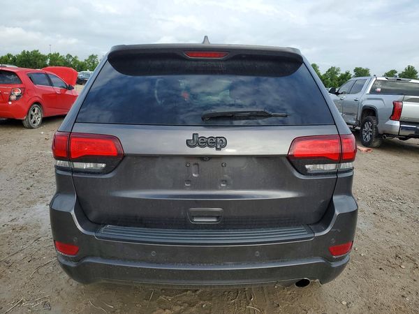 2020 JEEP GRAND CHEROKEE Laredo