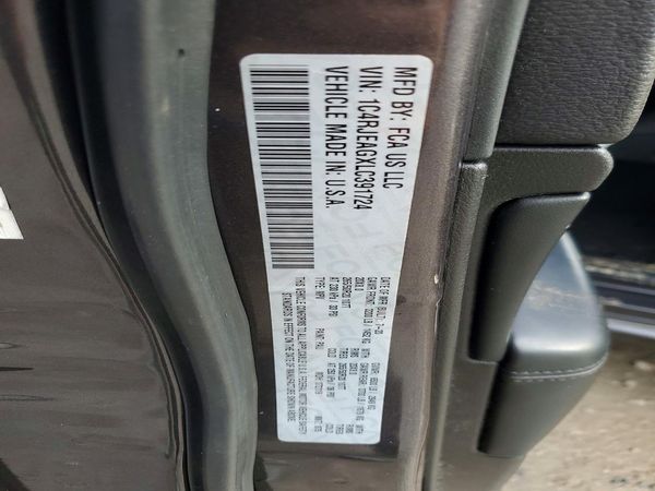 2020 JEEP GRAND CHEROKEE Laredo