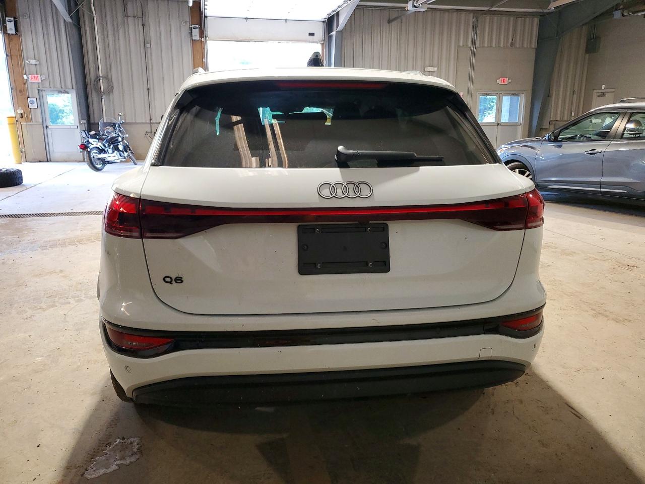 2025 AUDI Q6 E-TRON